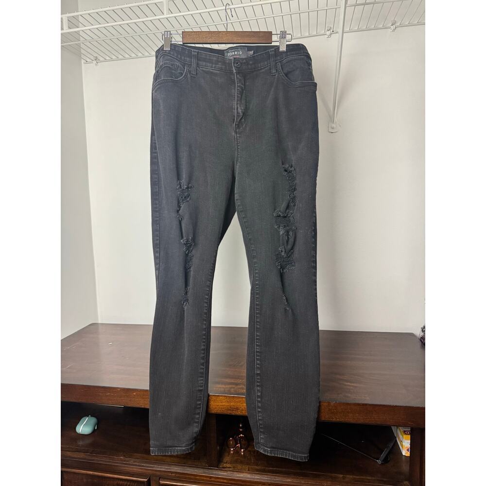 Torrid Black/Dk Grey Sky High Distressed Skinny Jeans 20R - Picture 3 of 8